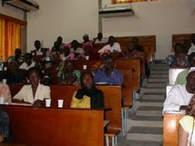 Tchad : Les étudiants de l'université mécontents, vendalisent les rues de N'Djamena Tchad : Les étudiants de l'université mécontents, vendalisent les rues de N'Djamena