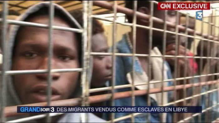 Rassemblement à Paris contre l'esclavage en Libye Rassemblement à Paris contre l'esclavage en Libye