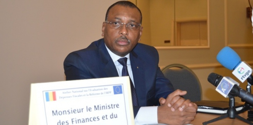 Tchad : Le ministre des finances et du budget éjecté de son fauteuil pour sa droiture Tchad : Le ministre des finances et du budget éjecté de son fauteuil pour sa droiture