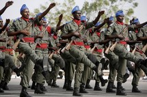 Des soldats djiboutien lors de la parade du 27 Juin 2007.