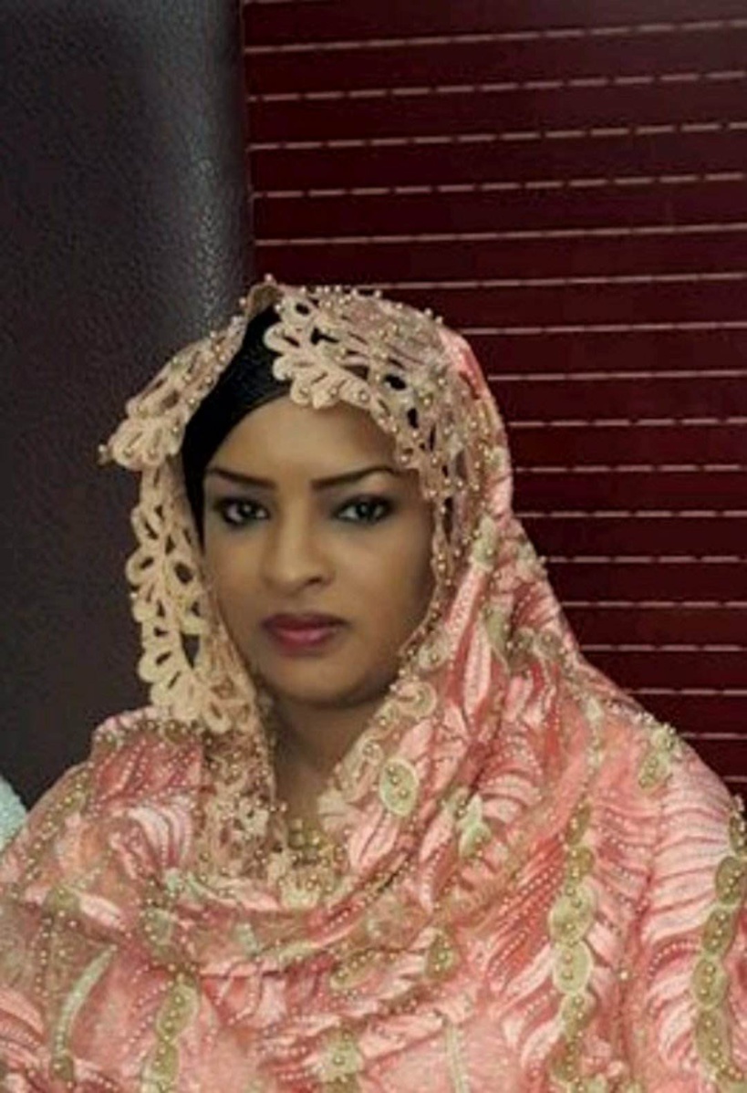 Amssadene Maide Hangata. Amssadene Maide Hangata.