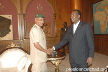 Le Colonel Ahmed Mohammed et le président tchadien Idriss Déby Itno / Photo PDLR