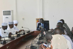 Tchad : le ministre du pétrole Béchir Madet rappelle à l'ordre Tchad : le ministre du pétrole Béchir Madet rappelle à l'ordre