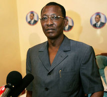 Le président Idriss Déby : "Je n'ai pas d'argent à distribuer, ni de postes à distribuer, ni quoi que ce soit" Le président Idriss Déby : "Je n'ai pas d'argent à distribuer, ni de postes à distribuer, ni quoi que ce soit"