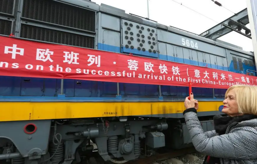 A train arrives at Chengdu International Railway Port on Dec. 17, 2017 for the first test run of the China-Europe cargo rail heading from Chengdu, southwestern China’s Sichuan province to Milan, Italy. It is the 11th international cargo rail line launched in Chengdu. (Photo by Bai Guibin from People’s Daily Online)