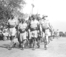 Défilé au Tchad au temps de Fort Lamy.