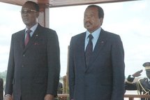 Tchad : De retour à N'Djamena, le Président Déby s'est rendu au Cameroun puis au Nigeria Tchad : De retour à N'Djamena, le Président Déby s'est rendu au Cameroun puis au Nigeria