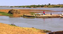 Lac Tchad : Réduit de 1/10, il fait vivre 30 millions de personnes, un vaste projet en cours Lac Tchad : Réduit de 1/10, il fait vivre 30 millions de personnes, un vaste projet en cours