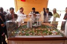 le Chef de l'Etat pose la première pierre de construction du future super marché de N'Djamena ; Tchad. le Chef de l'Etat pose la première pierre de construction du future super marché de N'Djamena ; Tchad.