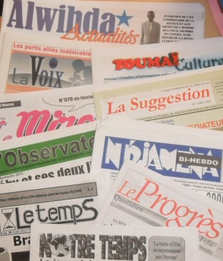 Des journaux tchadiens. Des journaux tchadiens.