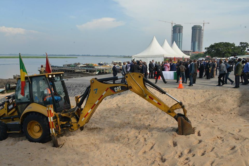 Une vue partielle du site ou sera construit le port aménagé de Yoro.