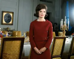 Jacqueline Kennedy mène une visite télévisée de la Maison Blanche  (© CBS Photo Archive/Getty Images)