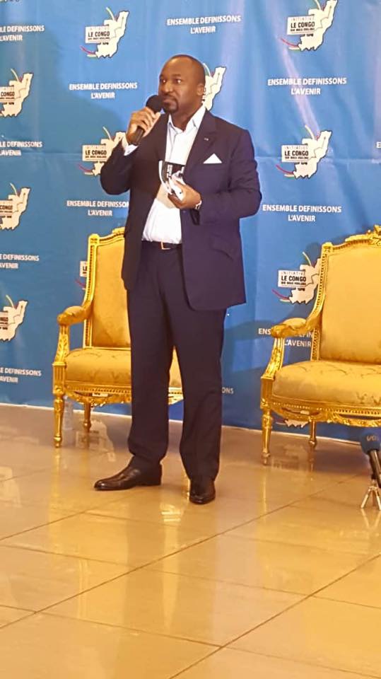 Denis Christelle Sassou Nguesso s'adressant à l'auditoire. Denis Christelle Sassou Nguesso s'adressant à l'auditoire.