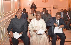 Tchad-Libye : un accord sur la sécurisation de la frontière signé à N'Djamena Tchad-Libye : un accord sur la sécurisation de la frontière signé à N'Djamena