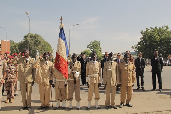 Illustration. D'anciens combattants tchadiens des armées françaises commémorent une cérémonie le 11 novembre 2017 à la base militaire Kosseï de N'Djamena. Crédits photo : Ambassade de France au Tchad