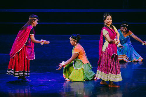 Pakistani dancers perform Dawn to Dusk at the Dance Theatre of the Beijing Dance Academy on Friday. Photo: Li Hao/GT