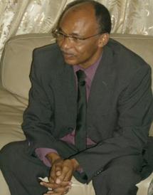 Tchad:  Le Président Idriss Deby n’a jamais demandé l’extradition d’une trentaine de rebelles Tchad:  Le Président Idriss Deby n’a jamais demandé l’extradition d’une trentaine de rebelles