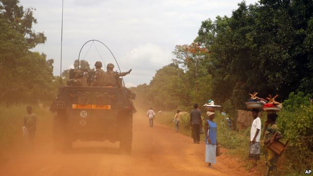 Un véhicule militaire en Centrafrique. Crédits : DR