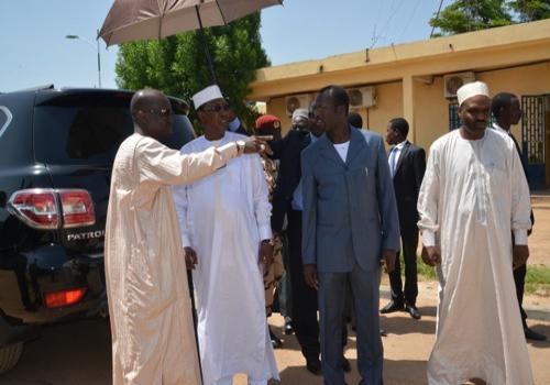 Visite inopinée du chef de l'Etat, Idriss Déby ce vendredi 18 août à la douane de N'Gueli.