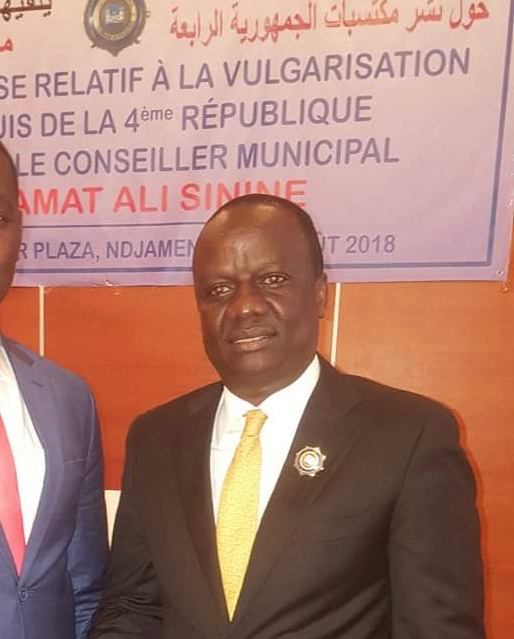 Tchad : le conseiller municipal Mahamat Ali Sinine appelle au changement de comportement Tchad : le conseiller municipal Mahamat Ali Sinine appelle au changement de comportement