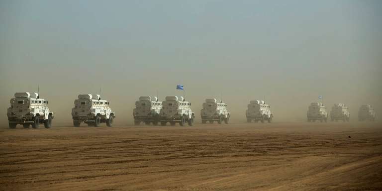 Un convoi de la Minusma, dans la région de Gao, au Mali, en février 2017. CRÉDITS : HANDOUT/REUTERS