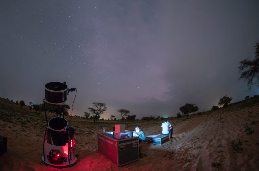 Grâce aux lentilles très puissantes du télescope, les scientifiques sénégalais ont pu distinguer les anneaux de Saturne et la planète Mars. (JL Dauvergne/Ciel et Espace)