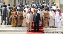 Gouvernement : Changement à la Défense, Kamougué devient Ministre conseiller Gouvernement : Changement à la Défense, Kamougué devient Ministre conseiller