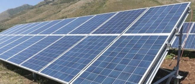Une centrale photovoltaïque en Afrique. © DR Une centrale photovoltaïque en Afrique. © DR