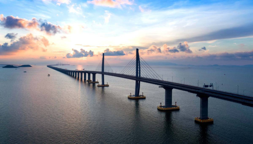 An aerial view of the Hong Kong-Zhuhai-Macao Bridge. At 55 kilometers, the bridge is the world's longest sea-spanning structure. (Photo/HZMB AUTHORITY) An aerial view of the Hong Kong-Zhuhai-Macao Bridge. At 55 kilometers, the bridge is the world's longest sea-spanning structure. (Photo/HZMB AUTHORITY)