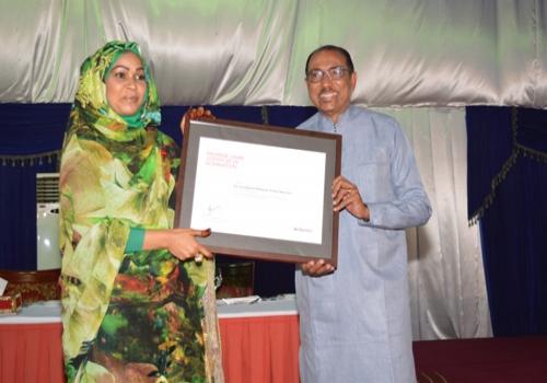 Ce 20 novembre 2018, l’ONUSIDA a honoré la Première Dame du Tchad en la nommant ambassadrice spéciale. © PR Ce 20 novembre 2018, l’ONUSIDA a honoré la Première Dame du Tchad en la nommant ambassadrice spéciale. © PR