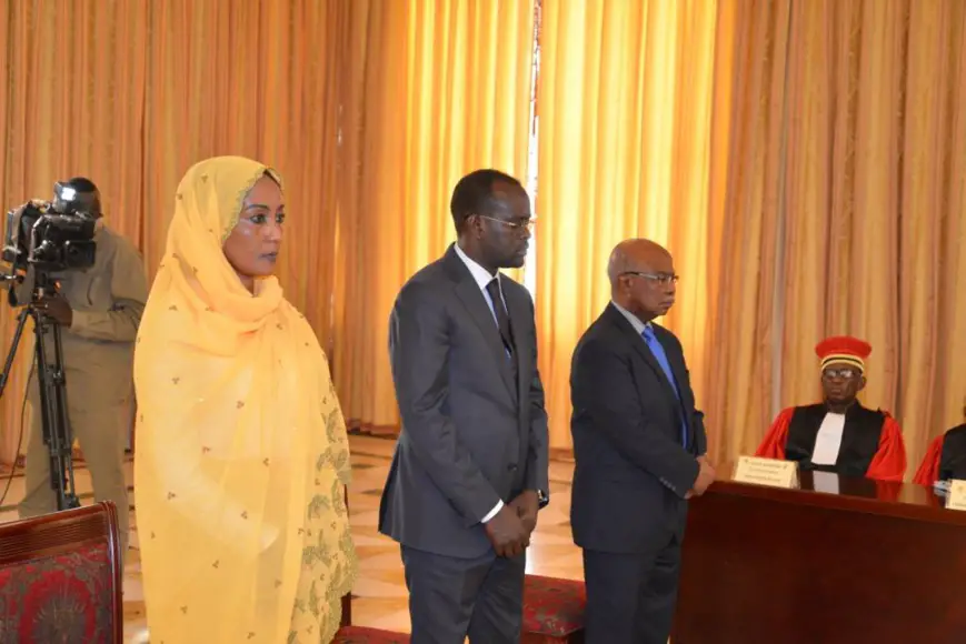 Tchad: trois ministres prêtent serment à la Présidence.