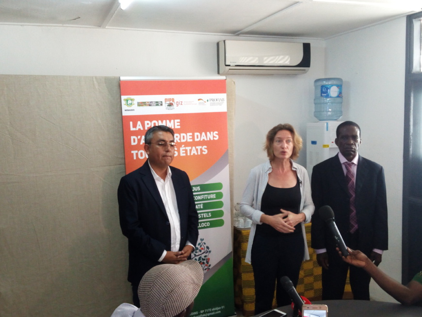 Valorisation de la pomme d’anacarde en Côte d’Ivoire : Une caravane d’information et de dégustation du 7 au 24 février dans le nord du pays Valorisation de la pomme d’anacarde en Côte d’Ivoire : Une caravane d’information et de dégustation du 7 au 24 février dans le nord du pays