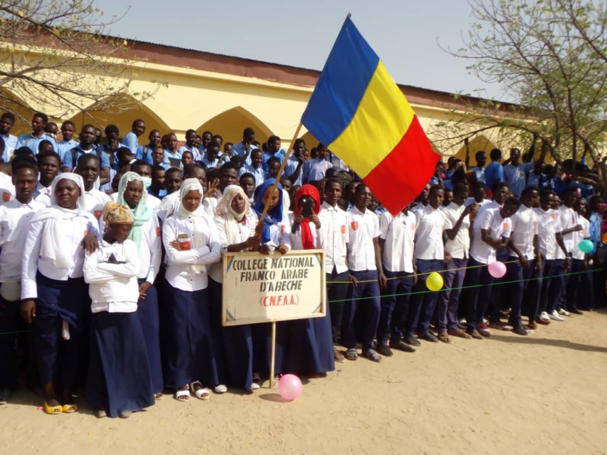 Tchad : des kits scolaires distribués au Ouaddaï Tchad : des kits scolaires distribués au Ouaddaï