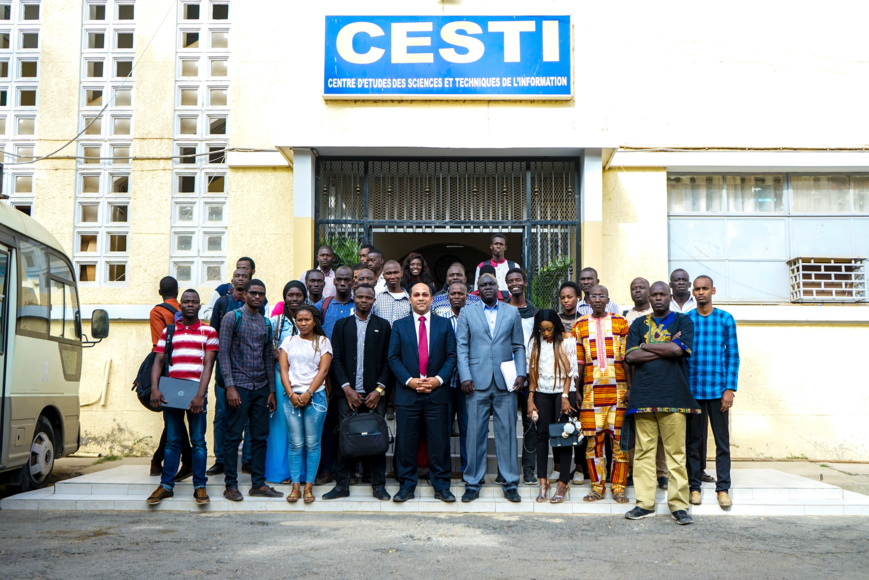 Le fondateur d’APO Group s'adresse aux étudiants d’une des écoles de journalisme les plus prestigieuses d’Afrique francophone. © APO Le fondateur d’APO Group s'adresse aux étudiants d’une des écoles de journalisme les plus prestigieuses d’Afrique francophone. © APO