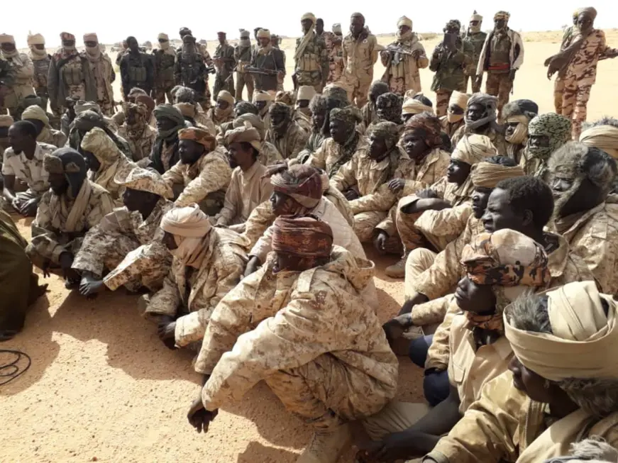 Des rescapés de l'UFR entre les mains de l'armée tchadienne. © Alwihda Info