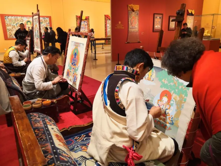 (On November 27, 2018, Beijing, China Thangka Art Exhibition was held at the National Art Museum of China.