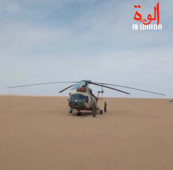 Un hélicoptère de l'armée au nord du Tchad. © Alwihda Info