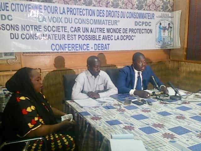 Tchad : face à la pénurie de gaz, le Gouvernement critiqué pour son "laxisme". © Alwihda Info Tchad : face à la pénurie de gaz, le Gouvernement critiqué pour son "laxisme". © Alwihda Info