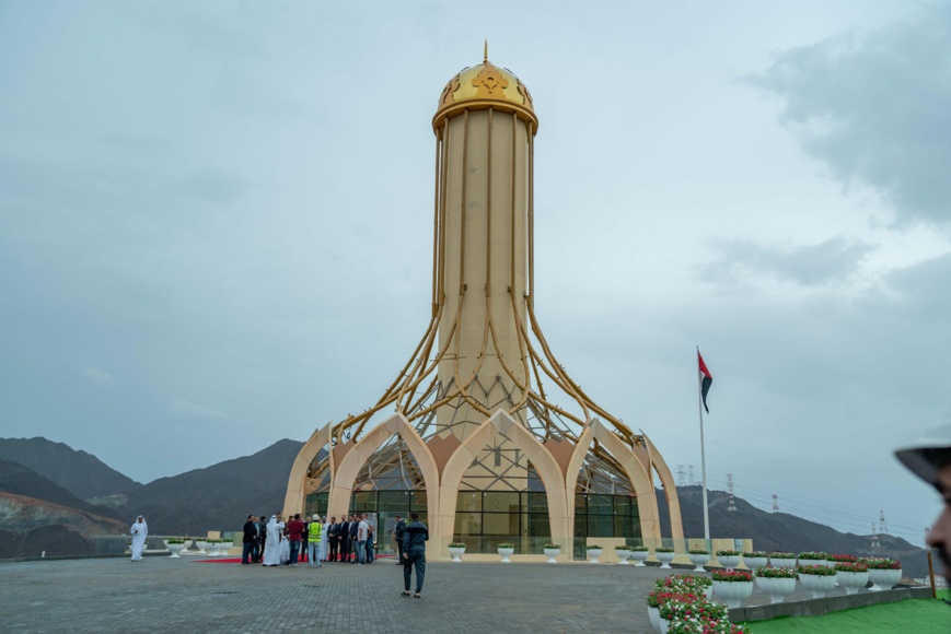 EAU : l’autoroute historique de KhorFakkan et plusieurs projets inaugurés