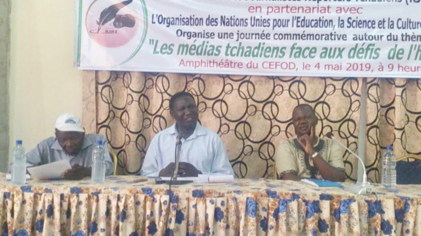Le réseau des journalistes-reporters tchadiens a célébré ce samedi 4 mai au CEFOD, la 26ème édition de la Journée mondiale de la liberté de la presse. © Alwihda Info Le réseau des journalistes-reporters tchadiens a célébré ce samedi 4 mai au CEFOD, la 26ème édition de la Journée mondiale de la liberté de la presse. © Alwihda Info