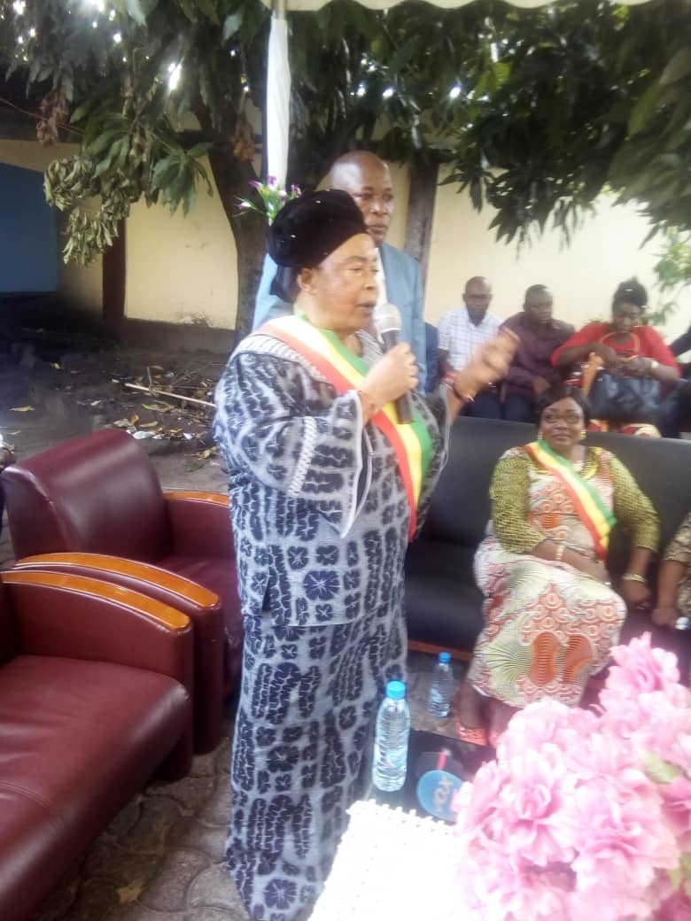 Antoinette Tiélé Gambia Ollou, l'élue de Djiri 1. Antoinette Tiélé Gambia Ollou, l'élue de Djiri 1.