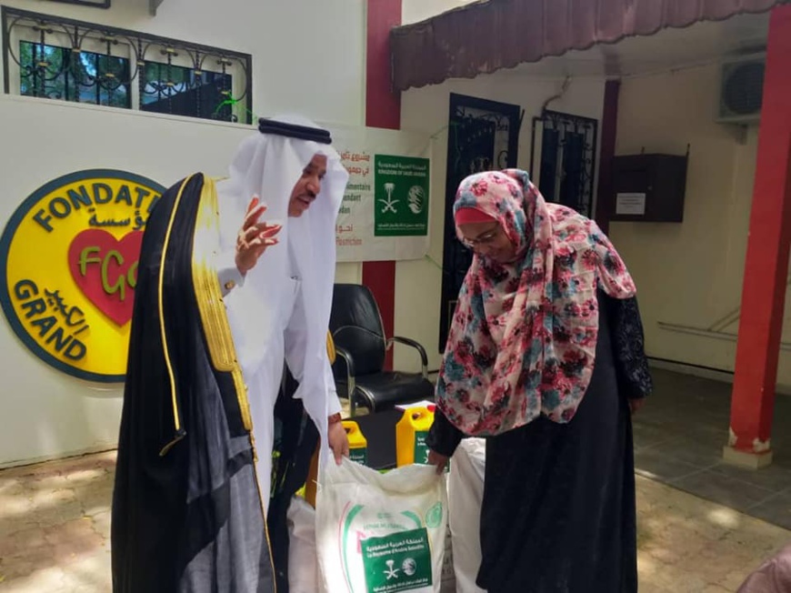 Tchad : 3000 kits alimentaires offerts pour le Ramadan. © FGC Tchad : 3000 kits alimentaires offerts pour le Ramadan. © FGC