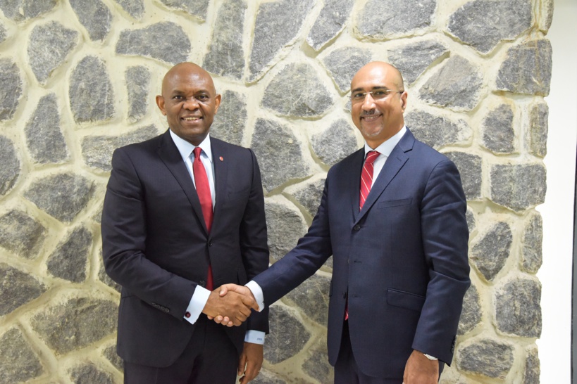 Le Président du Groupe United Bank for Africa(UBA), M. Tony O. Elumelu(CON), et le nouvel Administrateur Non Exécutif du Groupe UBA, M. Abdoul-Aziz Dia Le Président du Groupe United Bank for Africa(UBA), M. Tony O. Elumelu(CON), et le nouvel Administrateur Non Exécutif du Groupe UBA, M. Abdoul-Aziz Dia