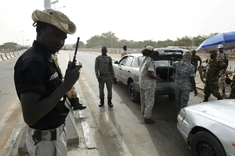 Des forces de sécurité au poste frontalier de N'Gueli au Tchad. © DR