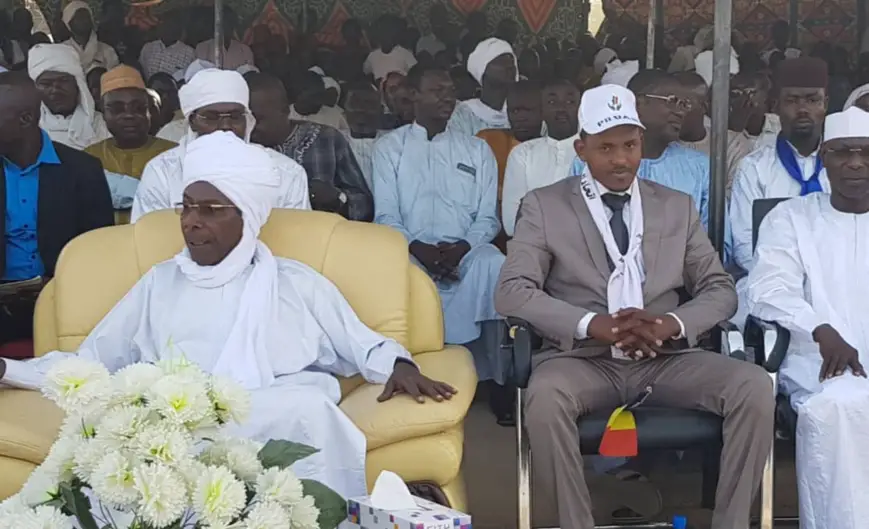 Tchad : le Gouverneur du Ouaddaï en guerre contre les clivages ethniques. © Alwihda Info