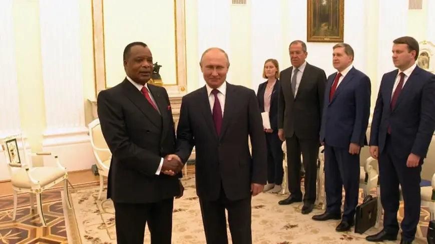 Les présidents Sassou N'guesso et Vladimir Poutine.