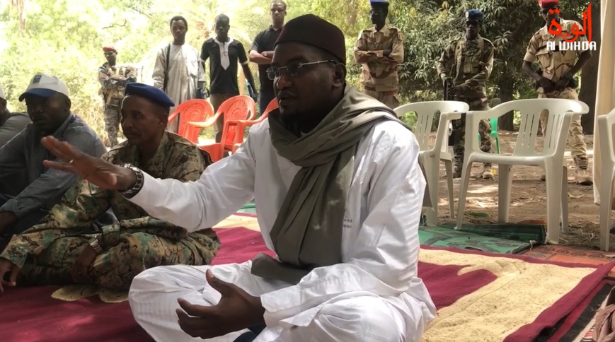 Le ministre de l'Administration du territoire, de la Sécurité publique et de la Gouvernance locale, Mahamat Abali Salah. © Alwihda Info Le ministre de l'Administration du territoire, de la Sécurité publique et de la Gouvernance locale, Mahamat Abali Salah. © Alwihda Info