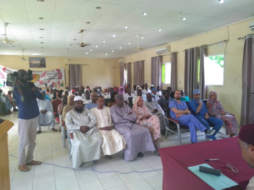 Tchad : une campagne chirurgicale de la cataracte à N'Djamena. © Alwihda Info Tchad : une campagne chirurgicale de la cataracte à N'Djamena. © Alwihda Info