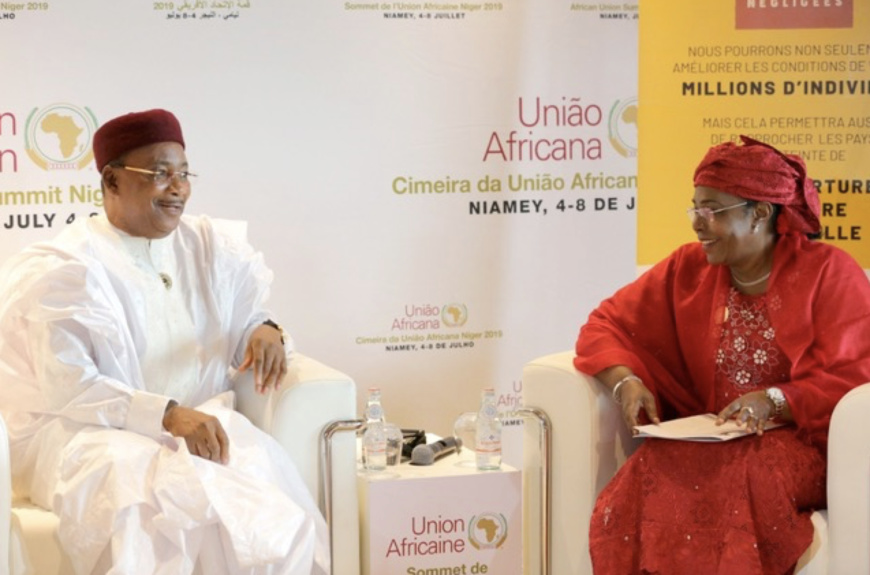 Son Excellence M. Mahamadou Issoufou, Président de la République du Niger. Son Excellence M. Mahamadou Issoufou, Président de la République du Niger.