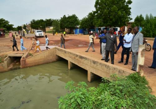 Tchad : "tous les efforts sont mis en échec", Kalzeubé déplore l'incivisme. © Pr Tchad : "tous les efforts sont mis en échec", Kalzeubé déplore l'incivisme. © Pr